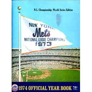  1974 New York Mets Official Year Book Program: Sports 