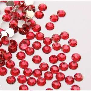   Round Brilliant 14 Cut 3mm   10ss Deep Red: Arts, Crafts & Sewing