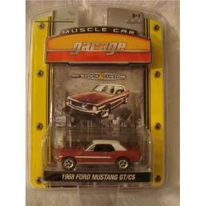  Greenlight Muscle Car Garage 1968 Ford Mustang Gt/cs: Toys 
