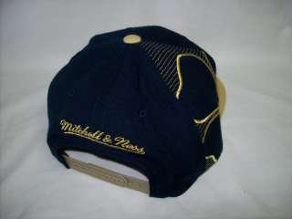   Fighting Irish Mitchell & Ness NJ43Z Snap Back Snapback Hat Cap  