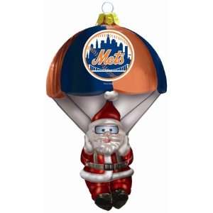  New York Mets MLB Parachuting Santa Glass Ornament: Sports 