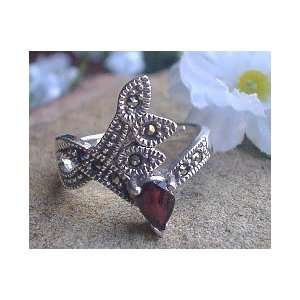  Sterling Silver Marcasite Garnet Ring size 9.5: Jewelry