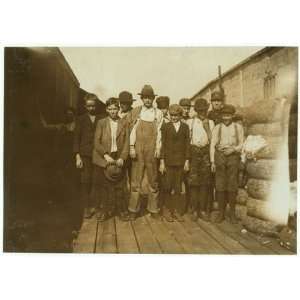 Photo Group of boys working in Woodstock Cotton Mills 