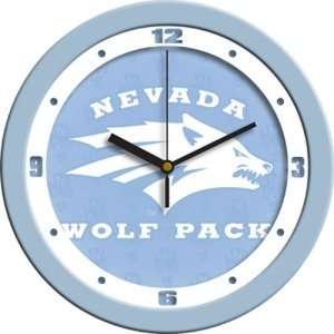  Nevada Wolf Pack NCAA Wall Clock (Blue): Sports & Outdoors