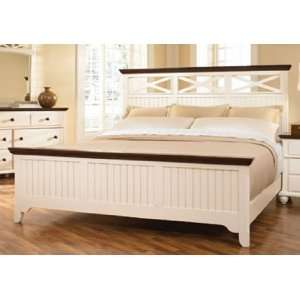   Cross Creek Panel Bed (California King) by Broyhill: Kitchen & Dining