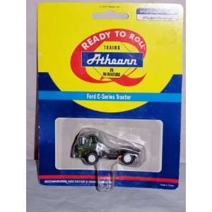    Athearn Ford C Series Tractor Green retired 2001: Toys & Games