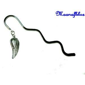  Angel Wing Bookmark #BK33: Office Products