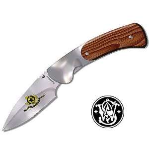  Smith & Wesson Texas Ranger Ultimate Folding Knife with 