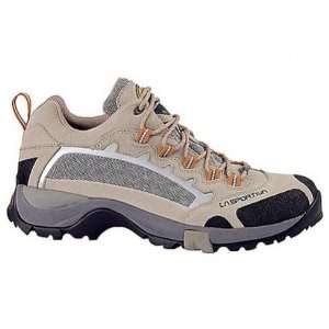  La Sportiva Sandstone GTX XCR Hiking Shoes   Womens 