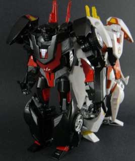 RUNAMUCK & RUNABOUT Custom Transformers Prime Figures  