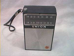 1960S UNION 76 AM FM TRANSISTOR RADIO NEAR MINT WORKS  