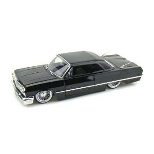  1963 Chevy Impala 1/24 Black: Toys & Games