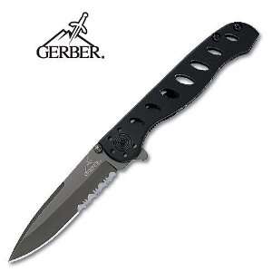  Gerber Folding Knife Serrated Evo Jr: Sports & Outdoors