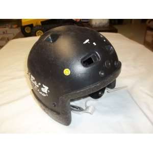  Itech TechLine hockey helmet   young person size 