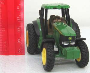 ERTL 1/64 Scale Green Diecast John Deere 7520 Tractor  