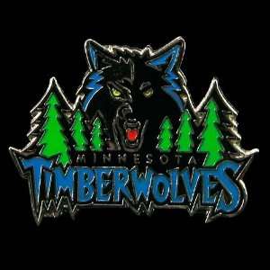  Minnesota Timberwolves Team Logo Pin: Sports & Outdoors