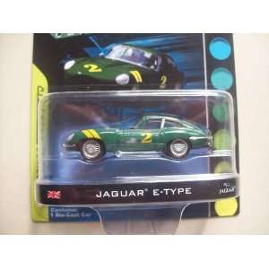    Greenlight Motor World Classics Series Jaguar E Type Toys & Games