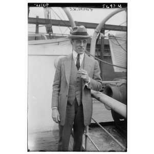  D.W. Griffith: 3/4 length,on deck of ship: Home & Kitchen