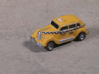 Scale 1936 Ford Yellow Checker Cab Car  