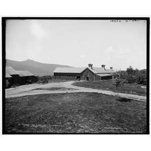   : The Barns,Hotel Kaaterskill,Catskill Mountains,N.Y.: Home & Kitchen