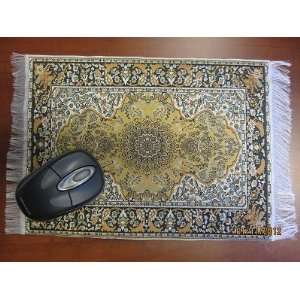    Mouse Pad Rug 10.25x7.125 Crous By Tuscan Rug: Office Products
