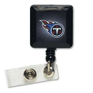  NFL Tennessee Titans Badge Reel: Sports & Outdoors