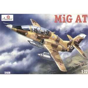   72 Mig AT Late Russian Modern 2 Seater Trainer Aircraft Toys & Games