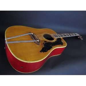  1964 GIBSON DOVE ACOUSTIC GUITAR: Musical Instruments