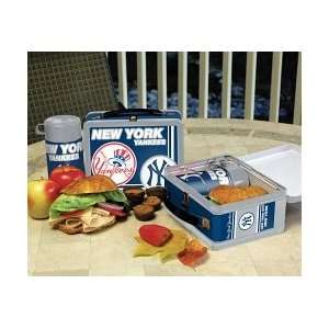  New York Yankees Lunch Box