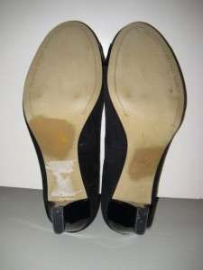 FRANCO SARTO Black Suede Classic Pumps Heels   Features black suede 