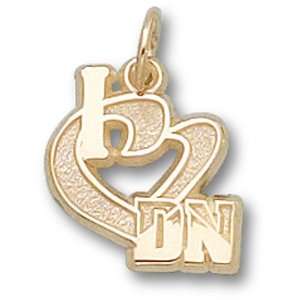   Heart Logo 1/2 Pendant (Gold Plated):  Sports & Outdoors