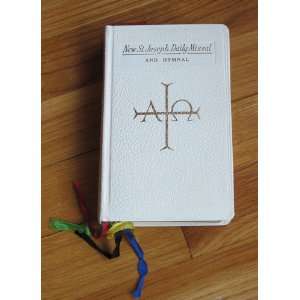  New Saint Joseph Daily Missal and Hymnal: Anonymous: Books