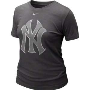New York Yankees Womens Nike Charcoal Heather Blended Graphic T Shirt