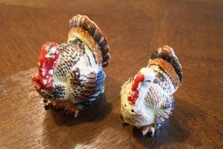   Salt & and Pepper Shakers Turkey Thanksgiving Decor Pieces Pair  