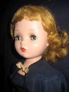 Vintage 21 Madame Alexander Blonde CISSY Doll  