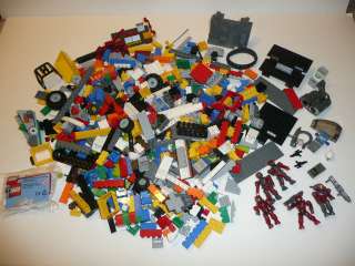   of Random Lego Parts and Pieces   LEGOS   w/ Figures   Bulk  