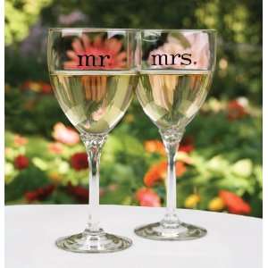  Mr & Mrs Wine Personalized Glasses 