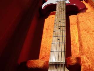 Hank Marvin Style Fiesta Red USA Fender Stratocaster Guitar  