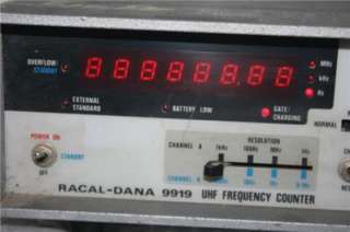 RACAL DANA Model. 9919 UHF FREQUENCY COUNTER 9910  