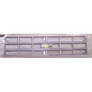 Chevrolet S 10 Blazer Grille with Bow Tie Emblem 2wd or 4x4 1982 1983 