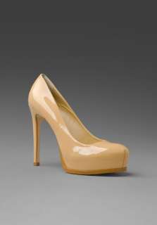 KELSI DAGGER Linzy Patent Pump in Camel at Revolve Clothing   Free 