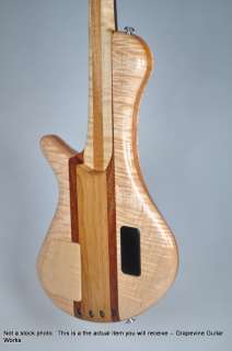 Staalsen RKS04 Custom Short Scale Bass  