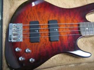 Washburn Pro Bantam Series XB120 4 String Electric Bass Guitar  