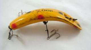 Vintage Helin Wooden Flatfish U20 Yellow Polka Dot Fishing Lure  