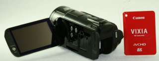 Canon HFS200 HF S200 VIXIA 29 PIECE PRO KIT Camcorder 0013803121261 