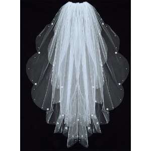  Bridal Veil with Scalloped Edges   Wedding Veil Beauty