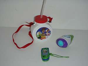 DISNEY TOY STORY BUZZ LIGHTYEAR CANTEEN TALKING CELL PHONE & LIGHT 