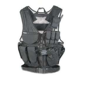   Hunting Assault Vest w/ Right Handed Quick Draw Pistol Holster Sports