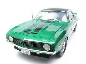 1969 CHEVY YENKO CAMARO RALLY GREEN 1/18 Diecast Cars  
